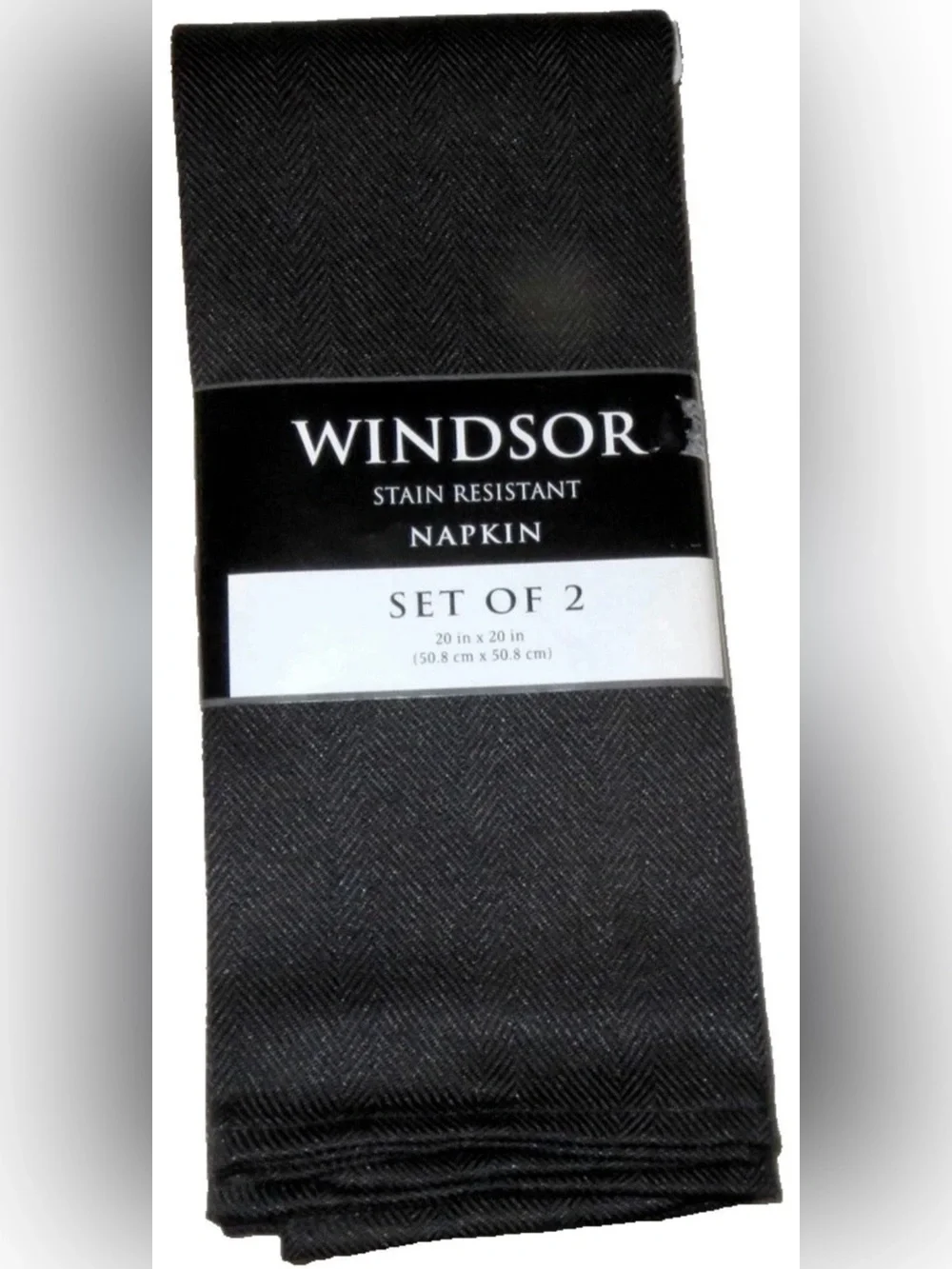 NEW DINNER NAPKINS 2 BLACK HERRINGBONE TABLE WINDSOR STAIN RESISTANT POLYESTER